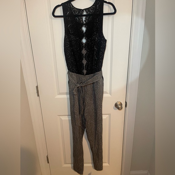 🖤✨Anthropologie Elevenses Lace Medley Jumpsuit Size 12 - Picture 4 of 10